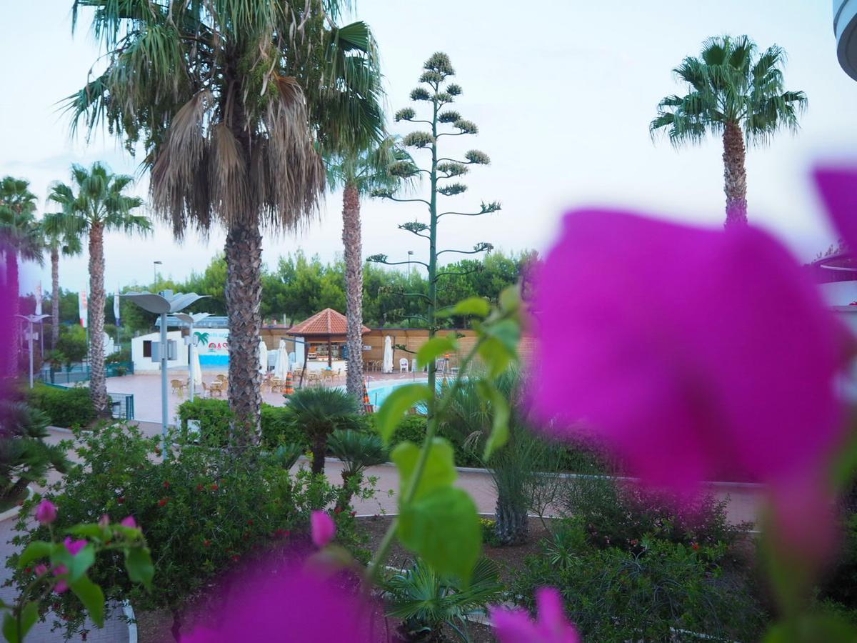 Oasiclub Hotel - Appartamenti Vieste Zewnętrze zdjęcie